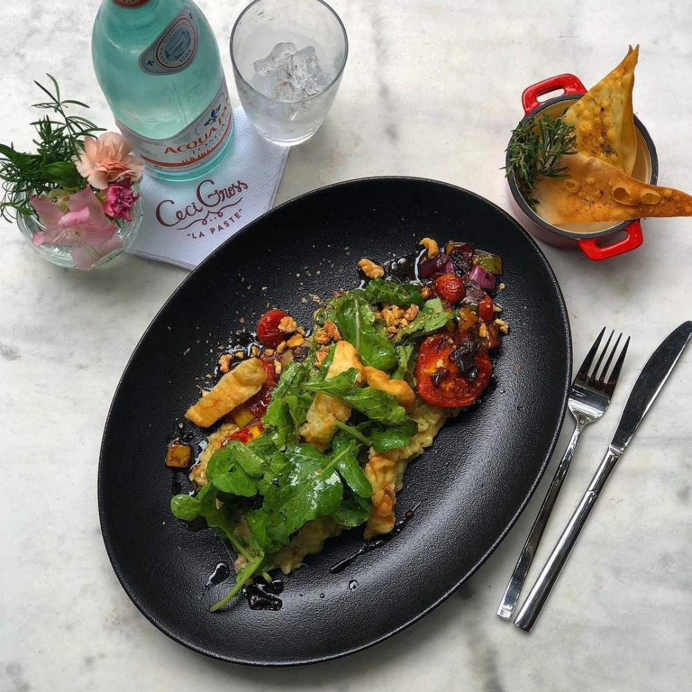 Bandeja ovalada grande color negro Kulsan - Miniatura 2