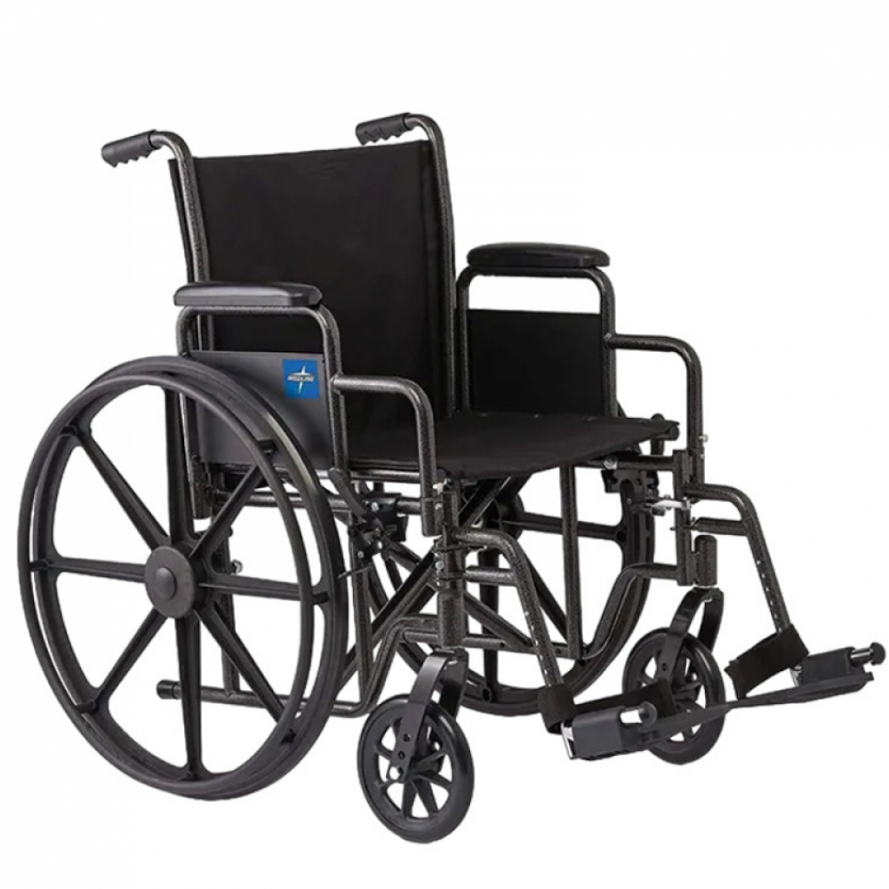 Silla de ruedas manual para adultos 18" con reposapiés abatible Medline - Miniatura 2