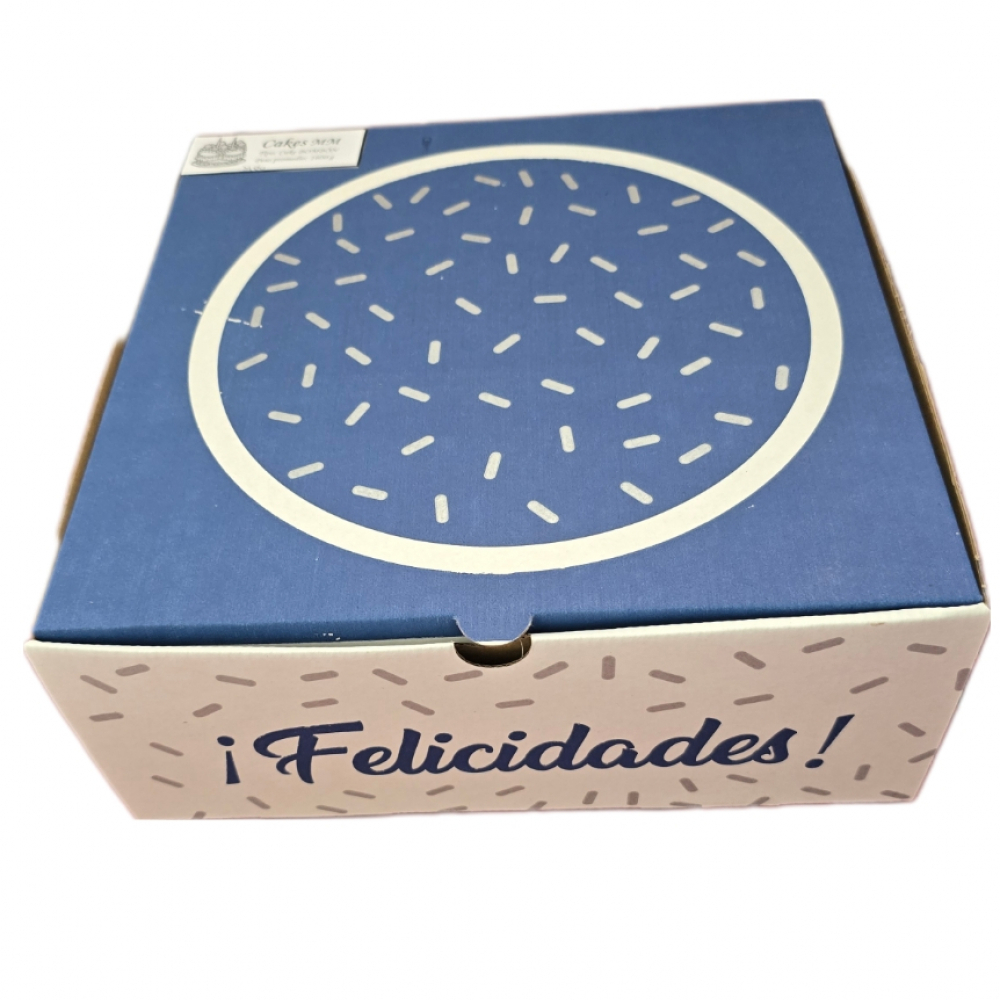 Cake fresa de nata (12 comensales) + helado - Miniatura 3