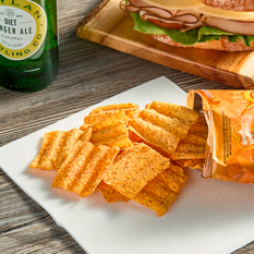 Papas fritas sabor cheddar Sun chips (28.3 g / 1 oz) - Miniatura 3